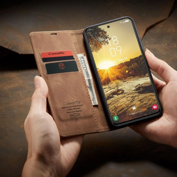 Чохол-книжка CaseMe Нубук для Samsung Galaxy S24 світло-коричневий