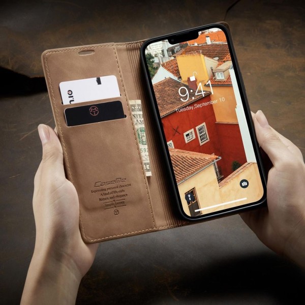 Чохол-книжка CaseMe Нубук для iPhone 14 Plus світло-коричневий