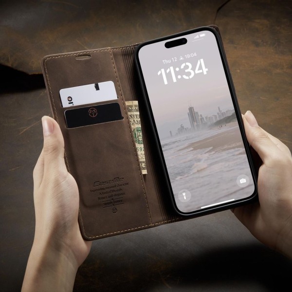 Чохол-книжка CaseMe Нубук для iPhone 16 темно-коричневий