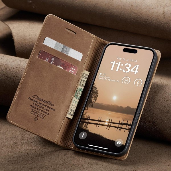 Чохол-книжка CaseMe Нубук для iPhone 17 Pro світло-коричневий