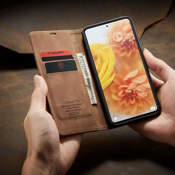 Чохол-книжка CaseMe Нубук для Xiaomi Redmi Note 12 Pro+ 5G світло-коричневий